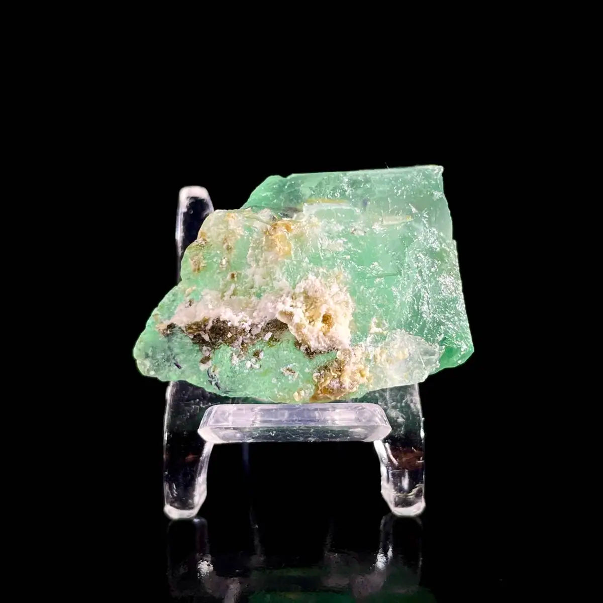 XHL Fluorite from Hunan, China | Natural Mineral Specimen Display Piece | 30 g | 3.5*2.5*2 cm