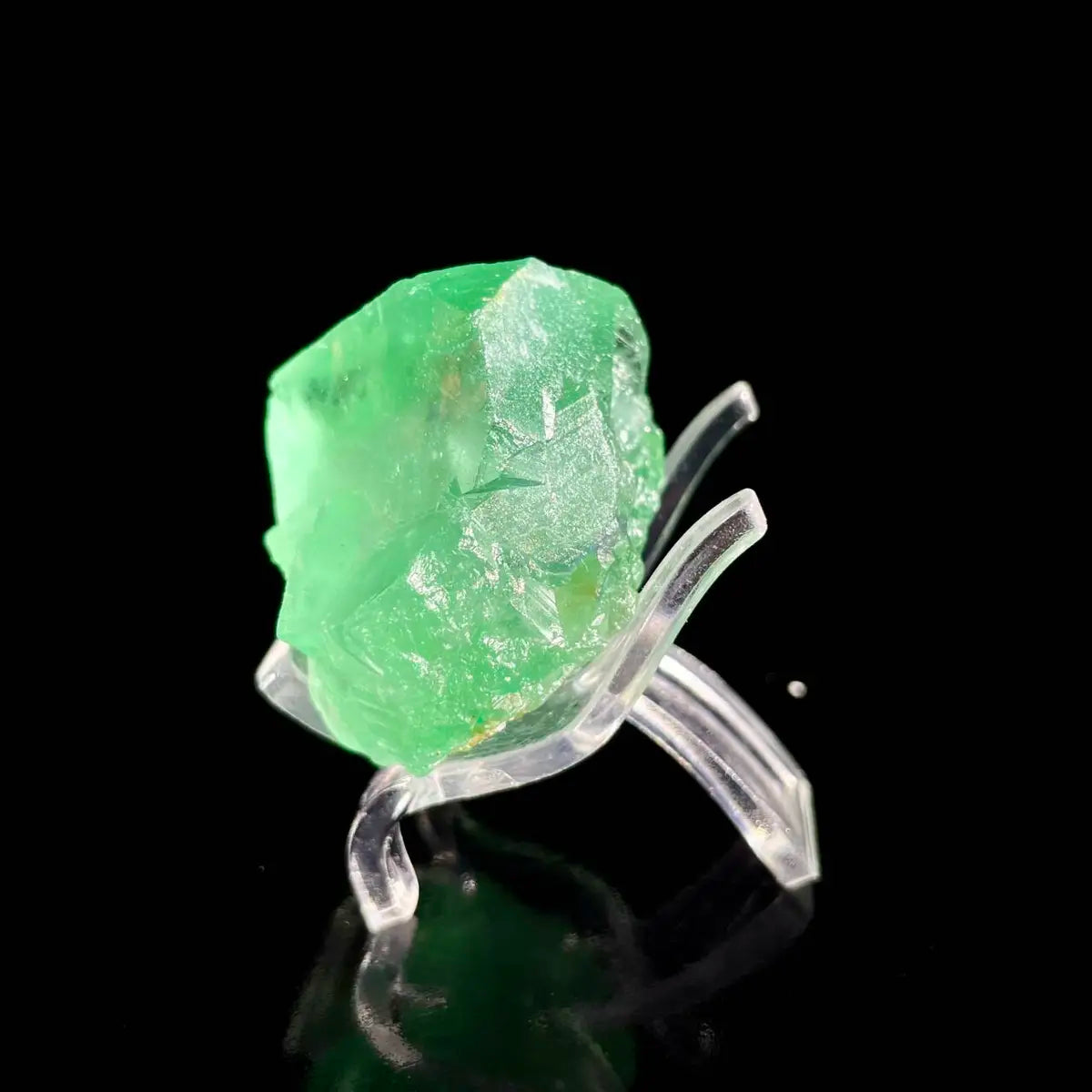 XHL Fluorite from Hunan, China | Natural Mineral Specimen Display Piece | 40 g | 3.5*3*3 cm