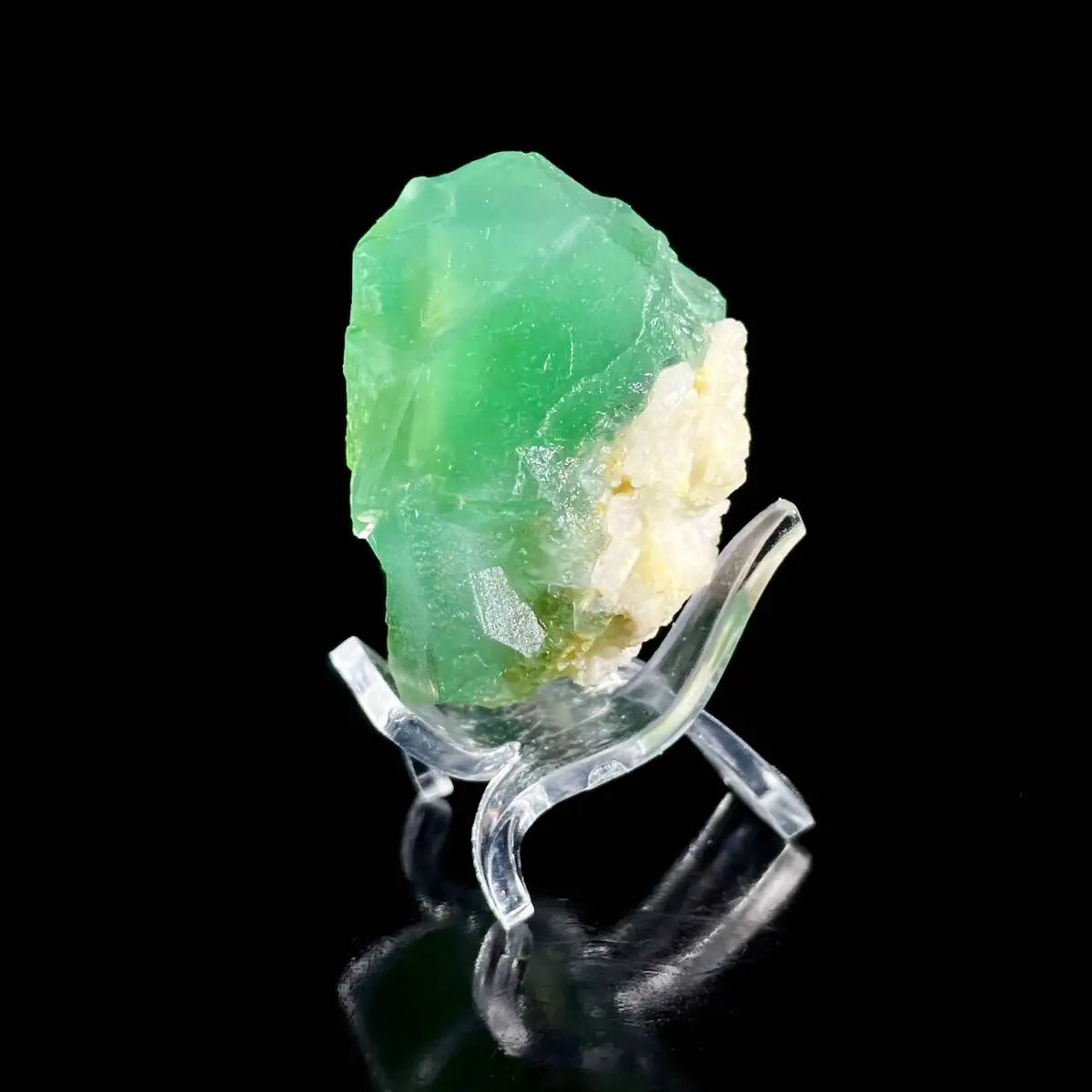 XHL Fluorite from Hunan, China | Natural Mineral Specimen Display Piece | 90 g | 7*4.5*3 cm