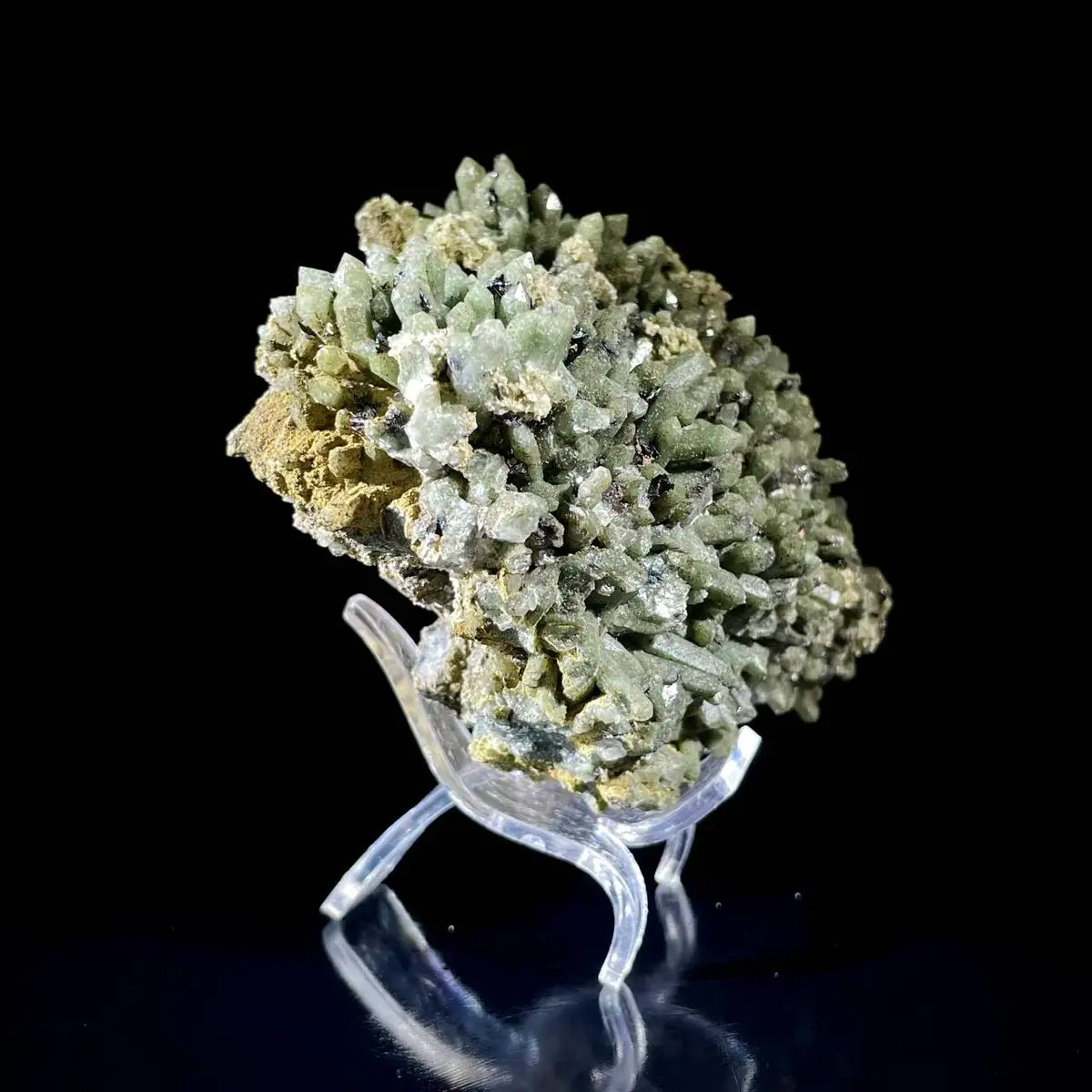 Natural Green Quartz Cluster on Matrix | Rare Colored Quartz Mineral Specimen | Mineral Collection | 450 g | 12*9*6 cm