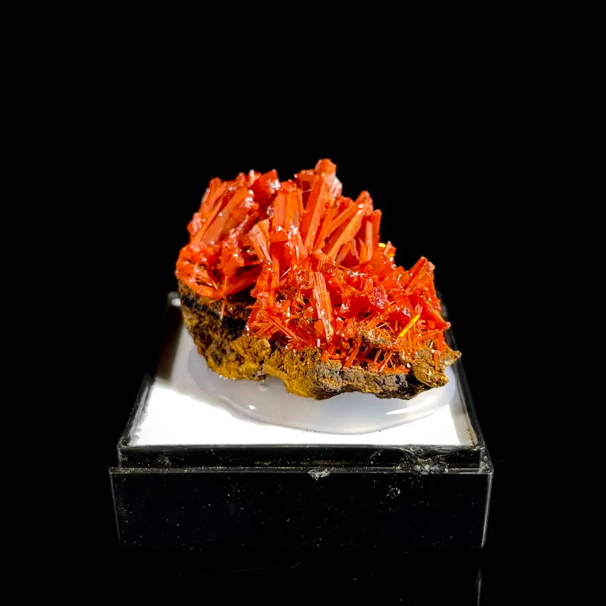 Natural Australian Crocoite Crystal Specimen | Rare Lead Chromate Mineral on Matrix | Collector’s Grade | 4*2.5*2 cm