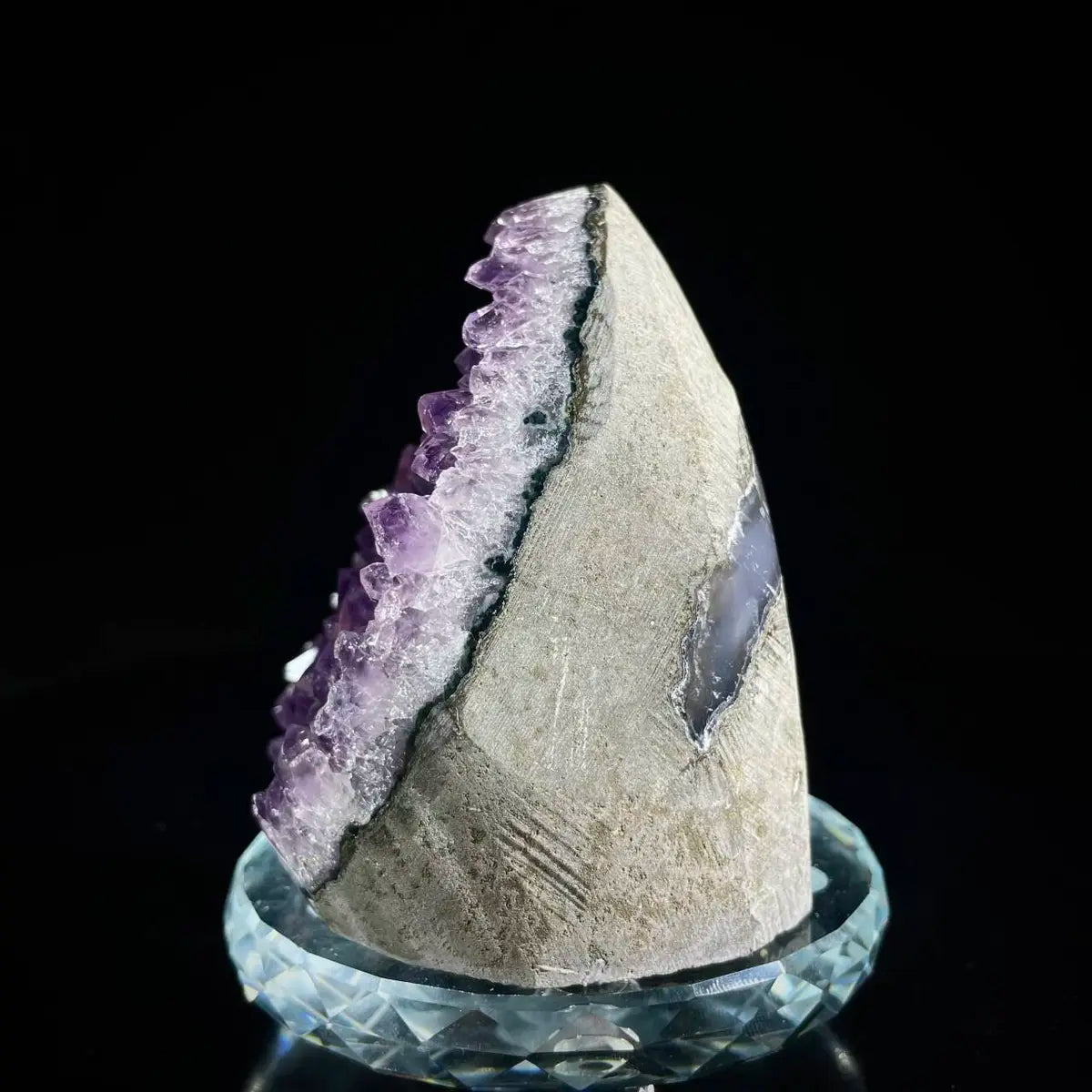 Natural Amethyst Crystal Cluster with Polished Base | 680g | 9.5*7.5*7.5 cm | Quartz Mineral Specimen | Uruguay
