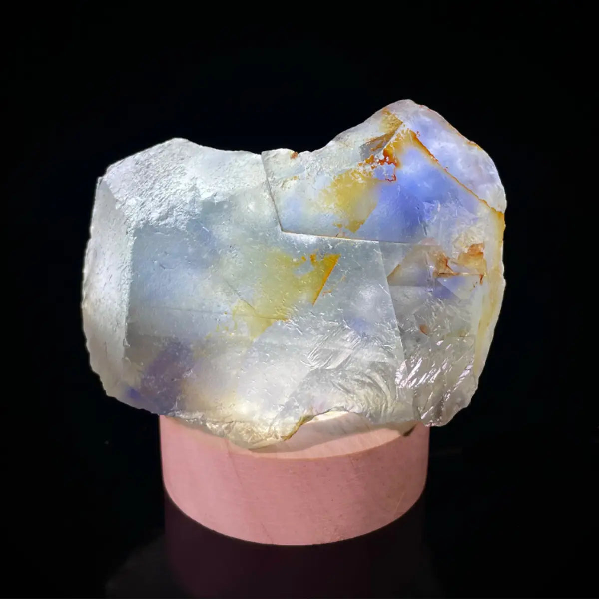 A6♥Translucent / High-Clarity Fluorite