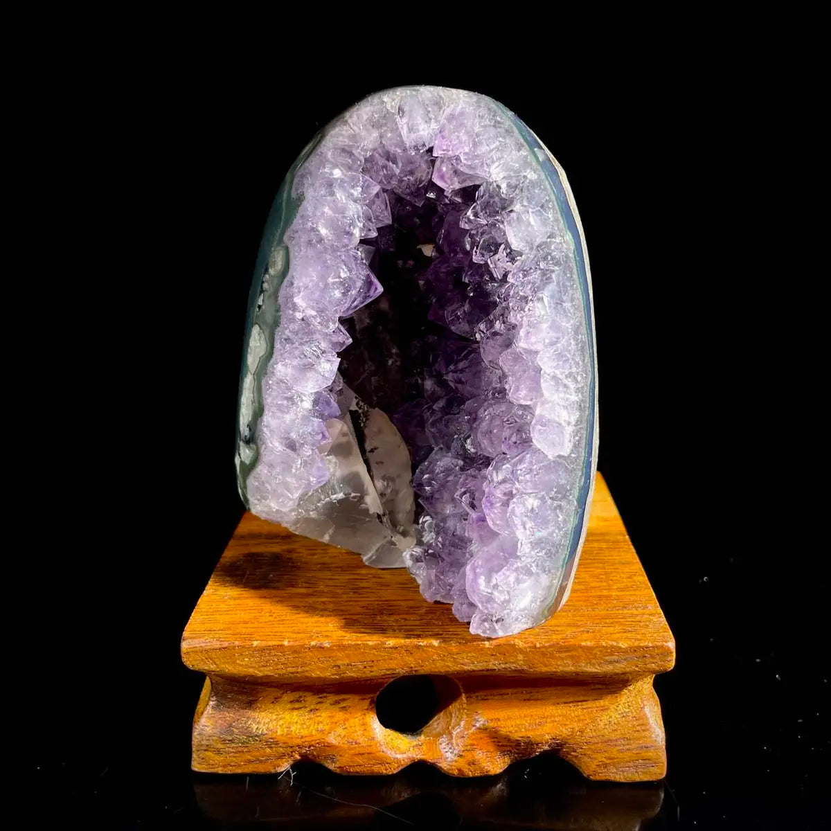 Natural Uruguayan Amethyst Crystal Cluster with Calcite Association | 440g | 6 × 6 × 8.5 cm | Quartz & Carbonate Mineral Specimen | Uruguay