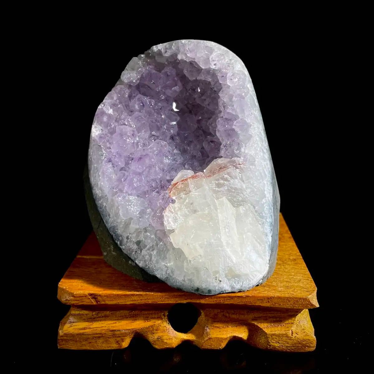 Natural Uruguayan Amethyst Crystal Cluster with Calcite Association | 720g | 9 × 8.5× 7.5cm | Quartz & Carbonate Mineral Specimen | Uruguay