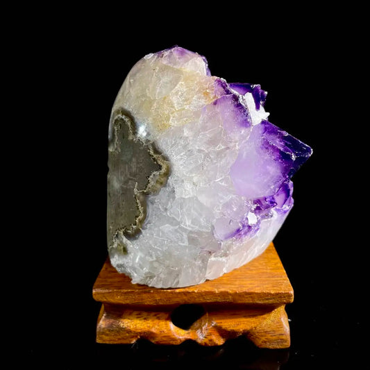Natural Uruguayan Amethyst Crystal Cluster with Calcite Association | 650g | 8 × 9 × 7.5 cm | Quartz & Carbonate Mineral Specimen | Uruguay
