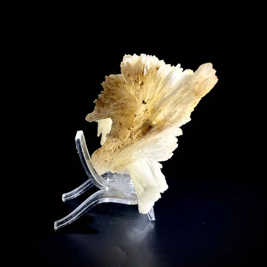 Guizhou White Aragonite/White Veined Natura l Stone Specimen |15.5×8×4.5 cm| 180g