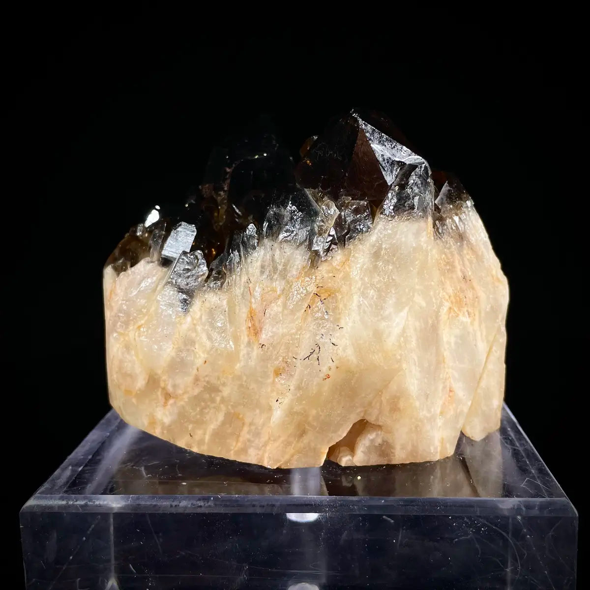 Natural Morion/Smoky Quartz Crystal Specimen | 840 g | 10.5*6*8 cm | Quartz Minerals | Madagascar