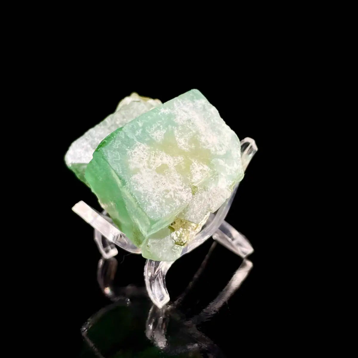 XHL Fluorite from  Hunan, China | Natural Mineral Specimen Display Piece | 50 g | 4.5*3.5*3 cm