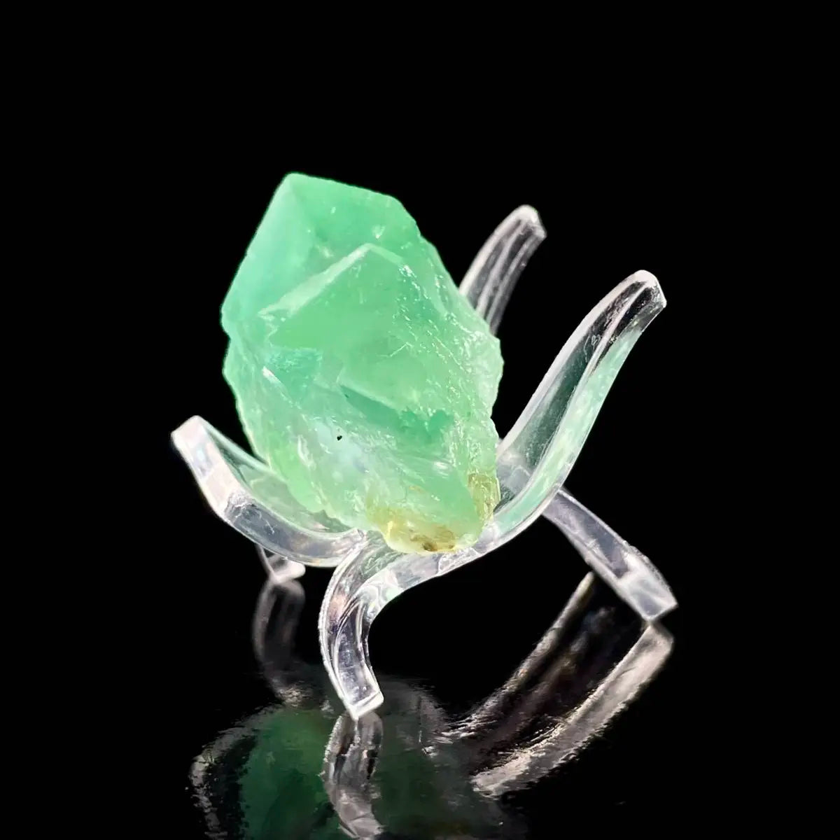 XHL Fluorite from  Hunan, China | Natural Mineral Specimen Display Piece | 30 g | 4.5*2*2 cm