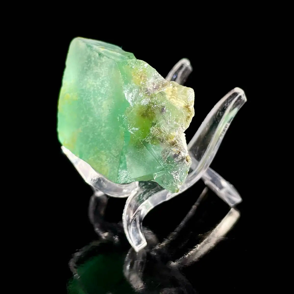 XHL Fluorite from  Hunan, China | Natural Mineral Specimen Display Piece | 30 g | 3.5*2.5*2 cm