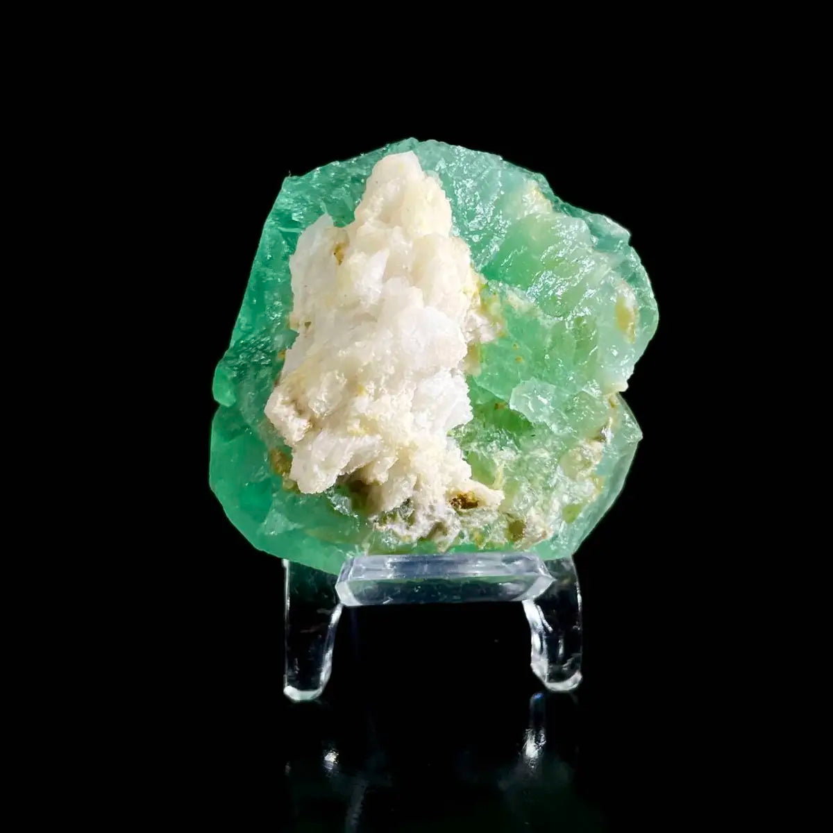 XHL Fluorite from  Hunan, China | Natural Mineral Specimen Display Piece | 90 g | 7*4.5*3 cm