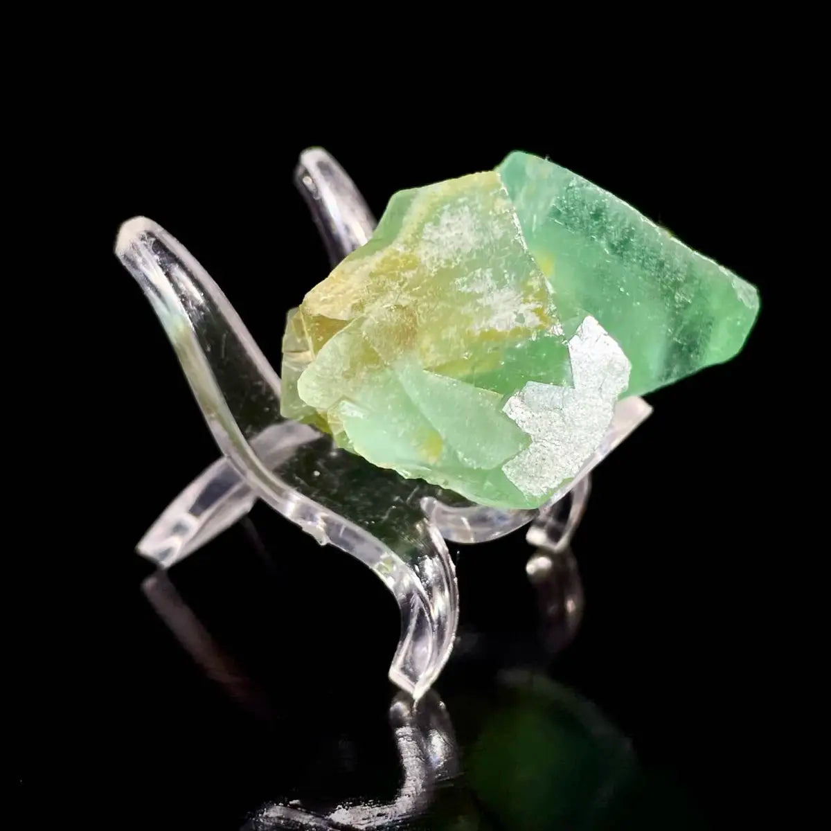 XHL Fluorite from  Hunan, China | Natural Mineral Specimen Display Piece | 30 g | 4*2*2.5 cm