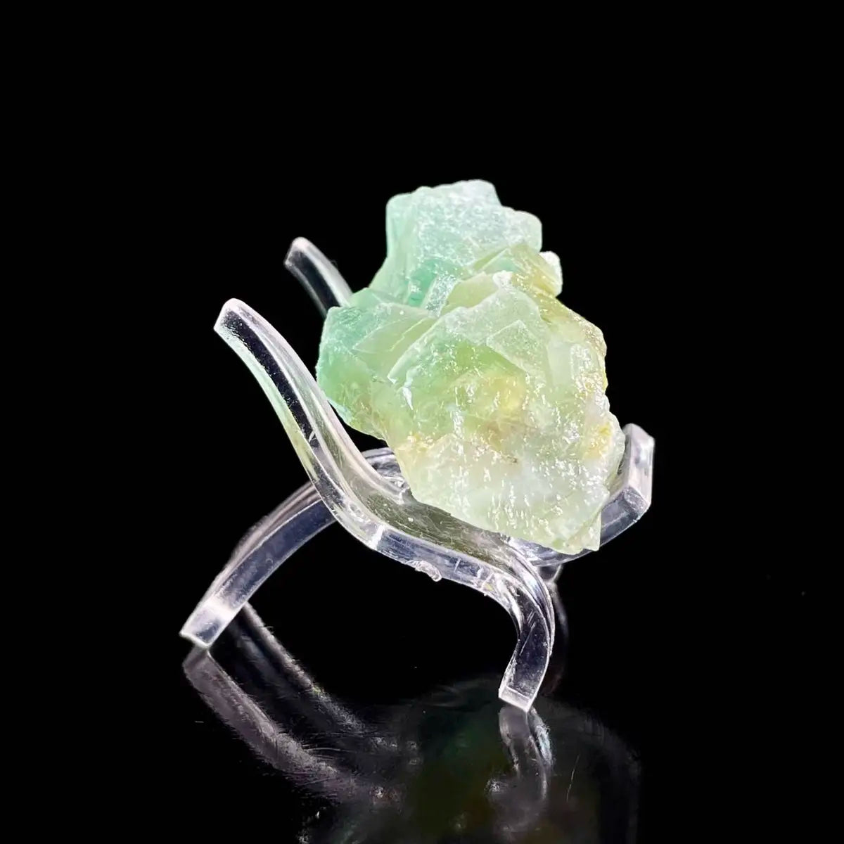 XHL Fluorite from  Hunan, China | Natural Mineral Specimen Display Piece | 30 g | 4*2*3 cm
