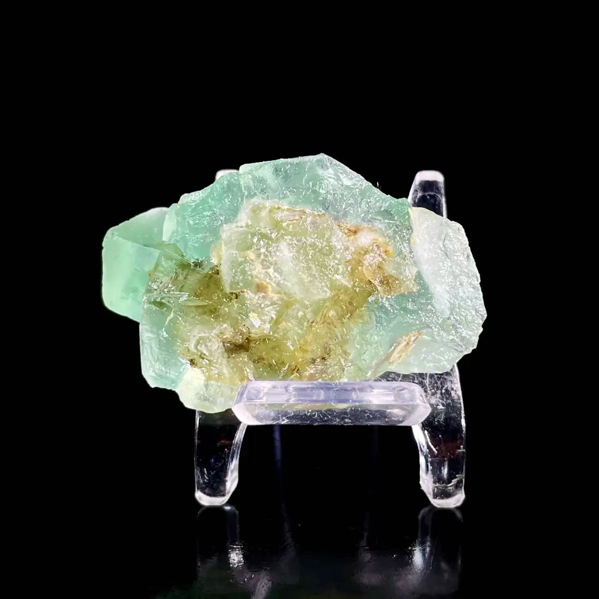 XHL Fluorite from  Hunan, China | Natural Mineral Specimen Display Piece | 30 g | 4*2*3 cm