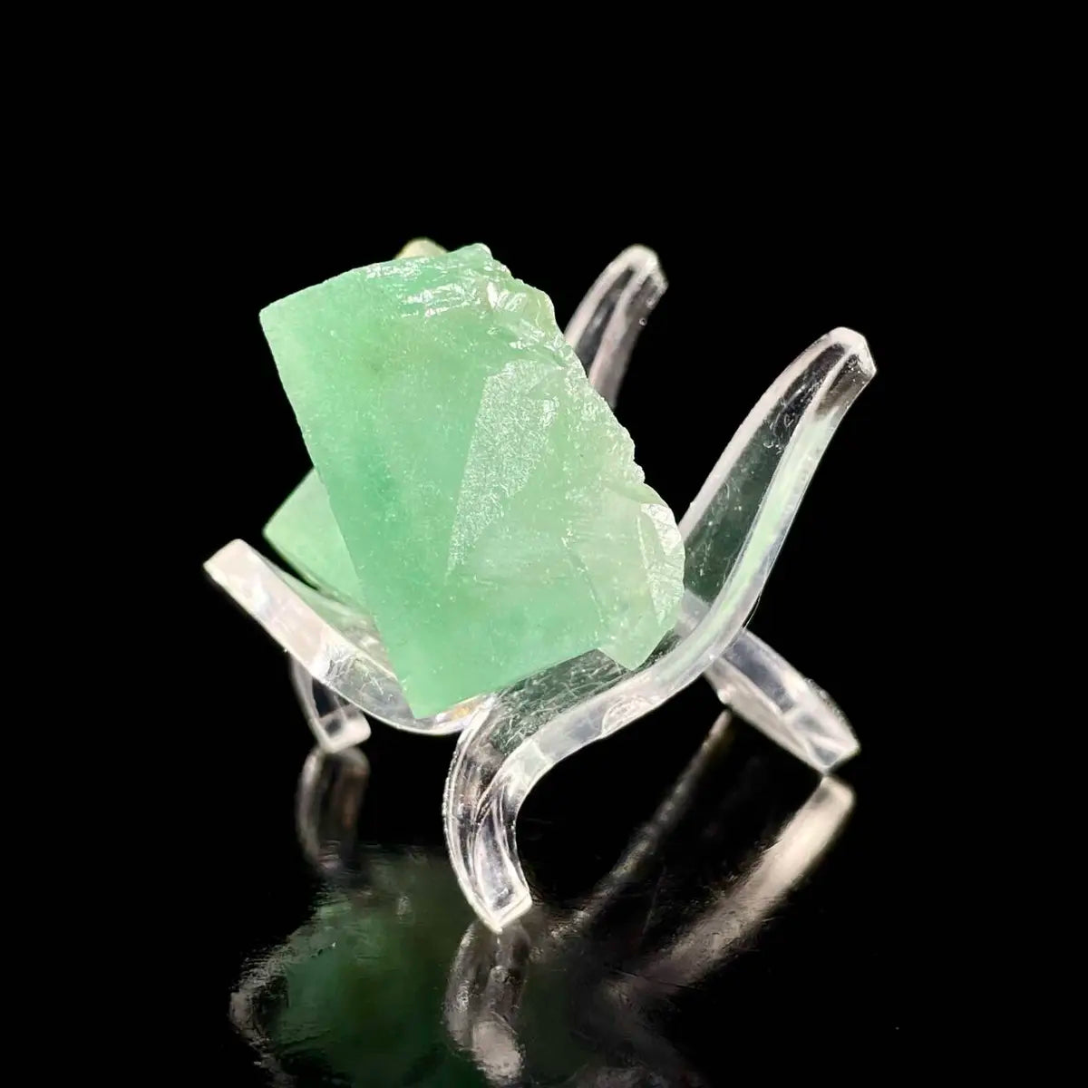 XHL Fluorite from  Hunan, China | Natural Mineral Specimen Display Piece | 20 g | 3*3*2 cm