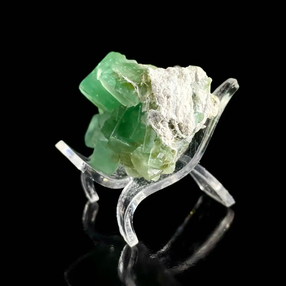 XHL Fluorite from  Hunan, China | Natural Mineral Specimen Display Piece | 90 g | 5.5*4.5*3 cm