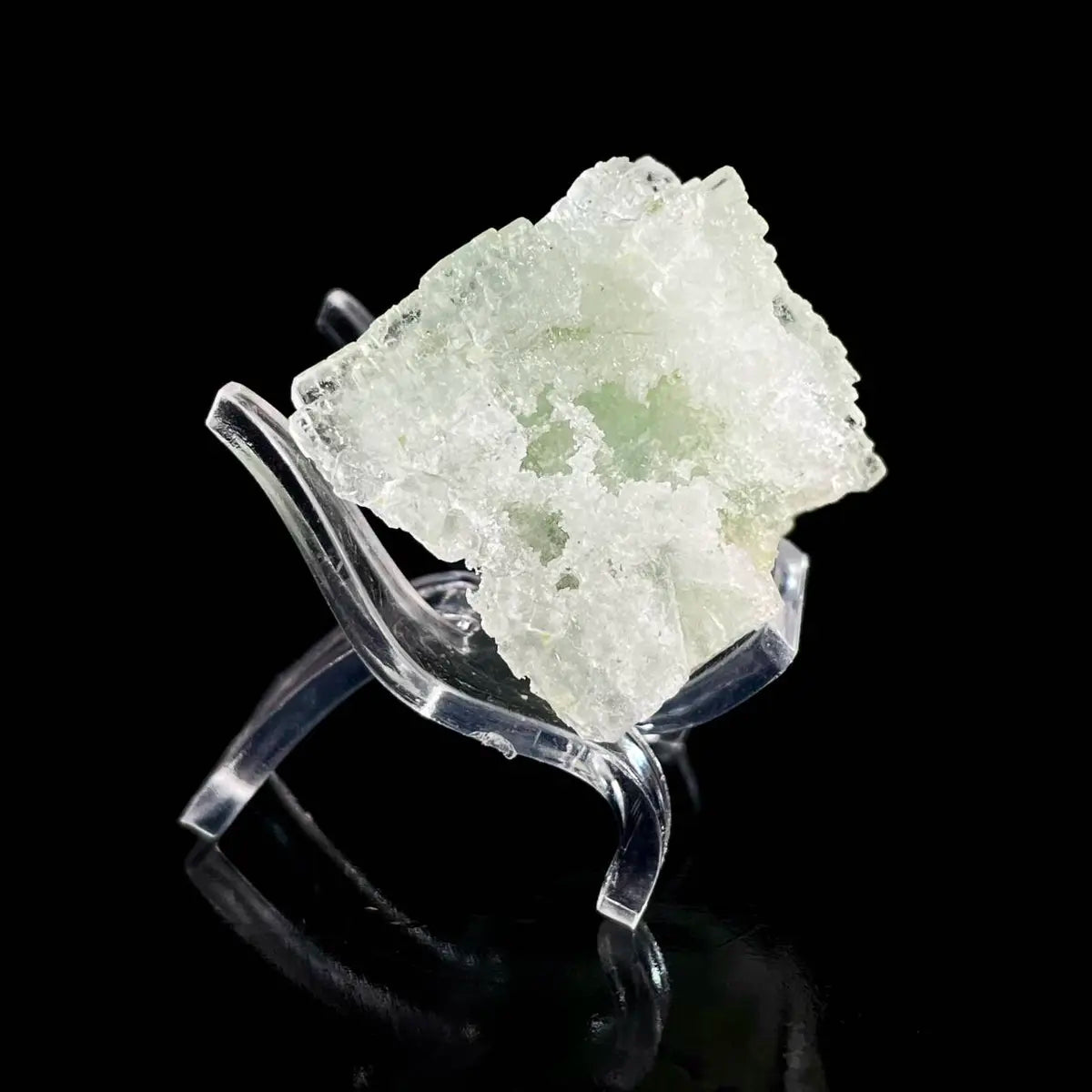 XHL Fluorite from  Hunan, China | Natural Mineral Specimen Display Piece | 30 g | 4.5*3*3 cm