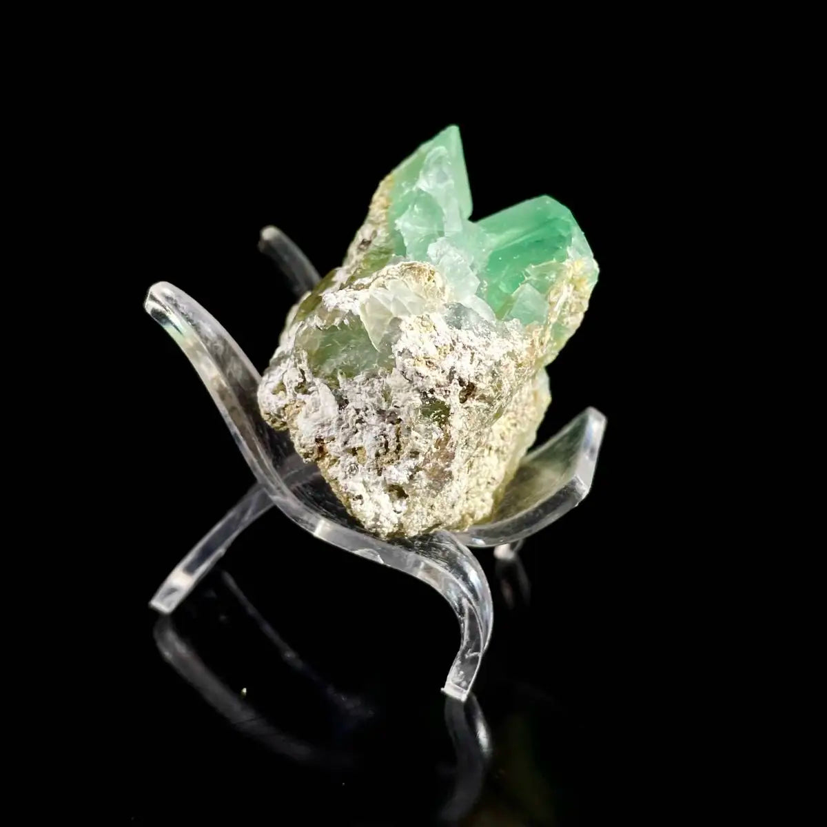 XHL Fluorite from  Hunan, China | Natural Mineral Specimen Display Piece | 110 g | 6*3.5*3.5 cm