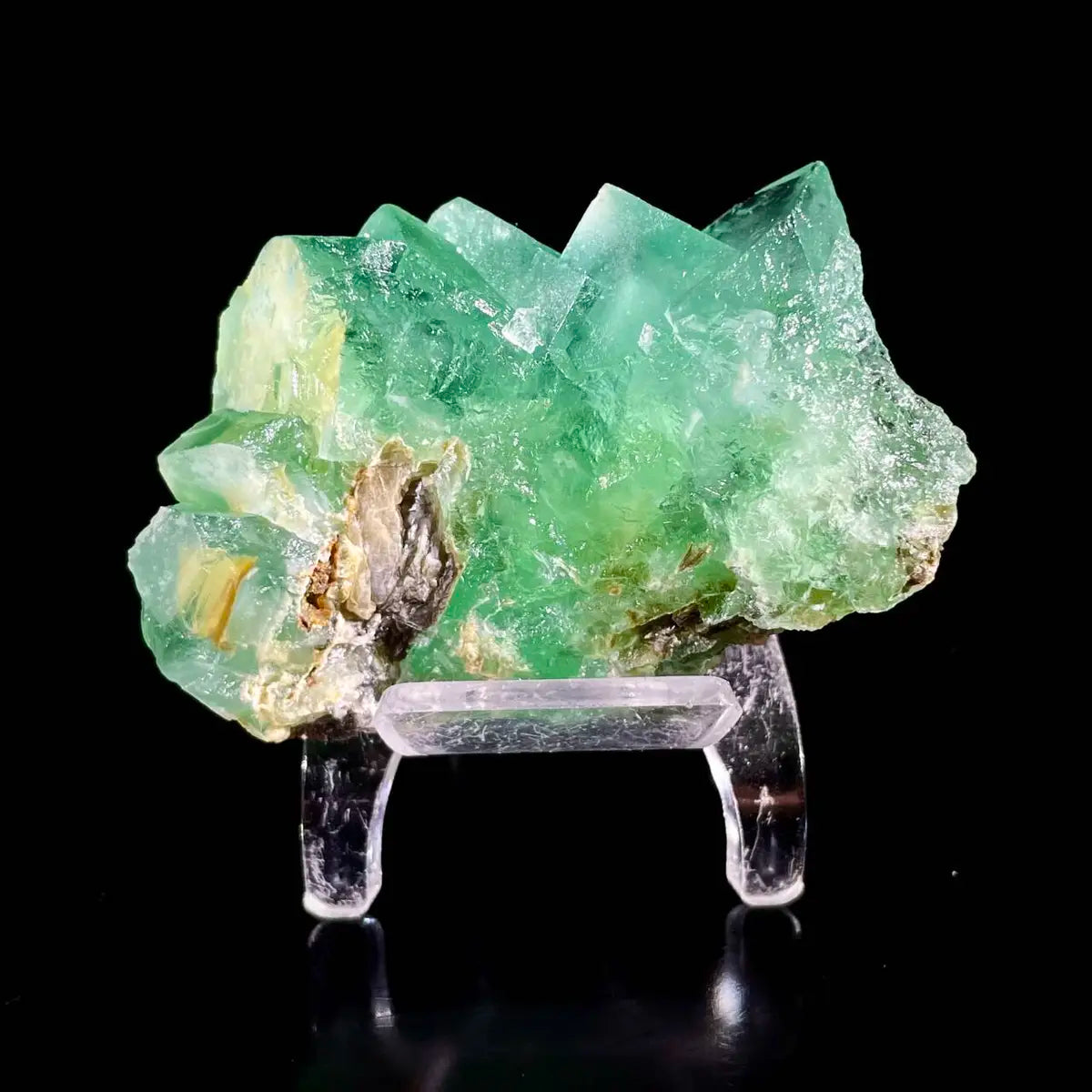 XHL Fluorite from  Hunan, China | Natural Mineral Specimen Display Piece | 130 g | 6.5*4.5*3 cm