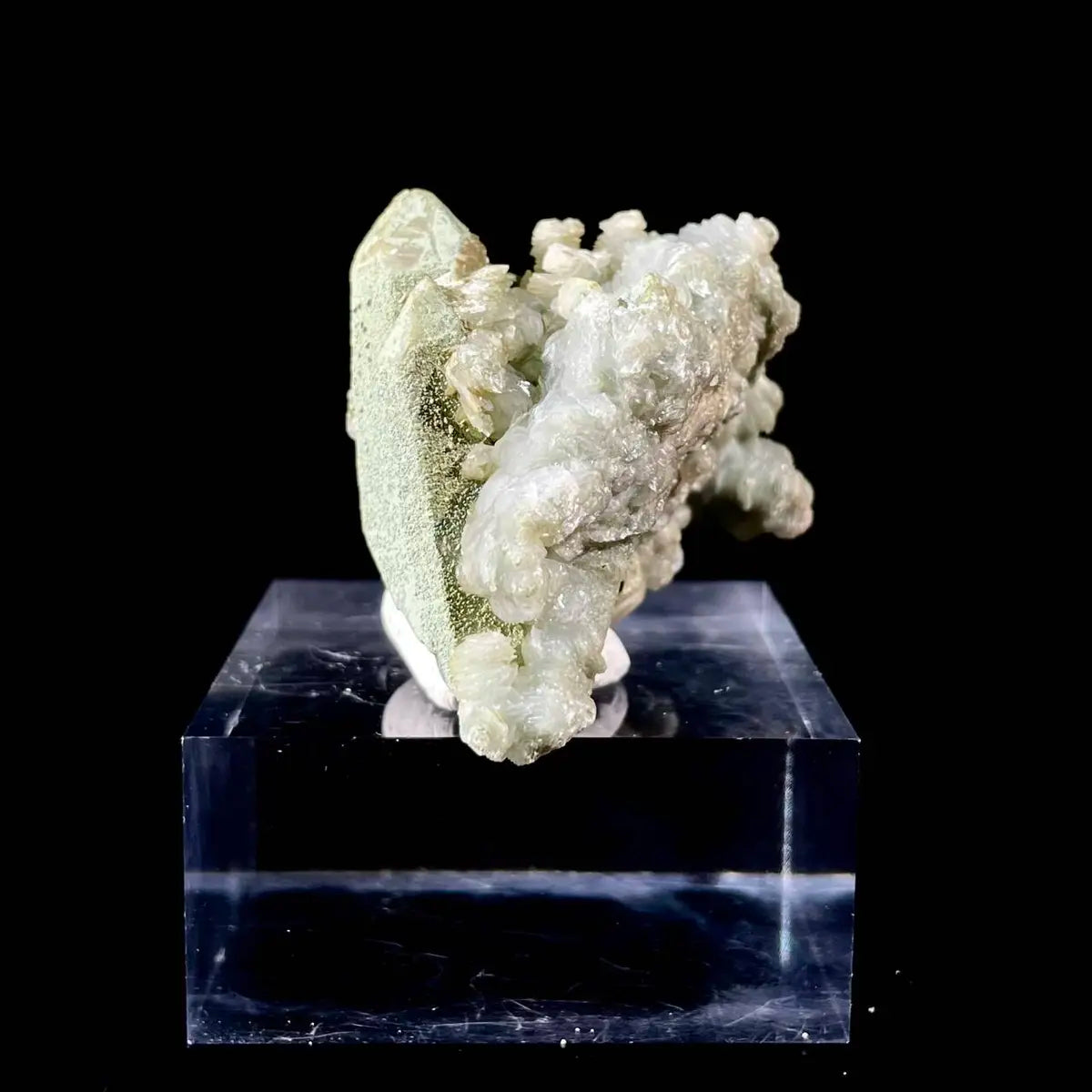 Natural Chlorite Quartz with Calcite Crystal Cluster on Matrix | Green Phantom Quartz Mineral Specimen | Rare Mineral Association | 80 g | 7*4.5*3.5 cm