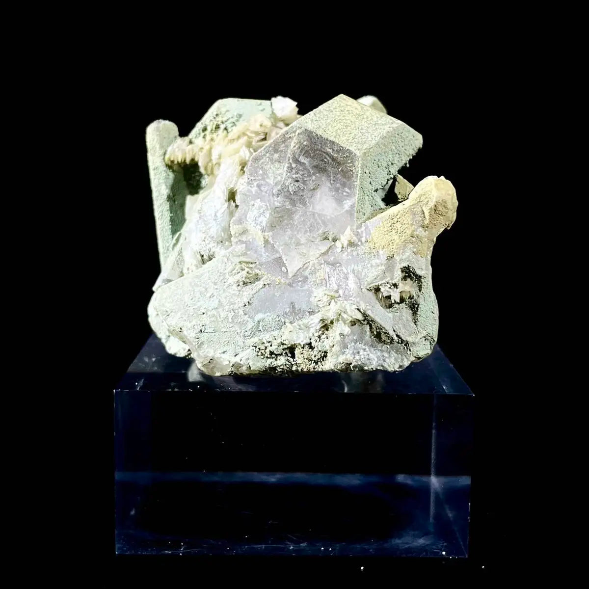 Natural Chlorite Quartz with Calcite Crystal Cluster on Matrix | Green Phantom Quartz Mineral Specimen | Rare Mineral Association | 130 g | 7*5*3.5 cm
