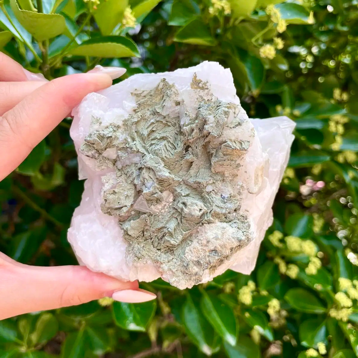 Yaogangxian Pink Calcite Foliated Crystal Cluster | Natural Pink Calcite Mineral Specimen | 470 g | 11*10*5 cm