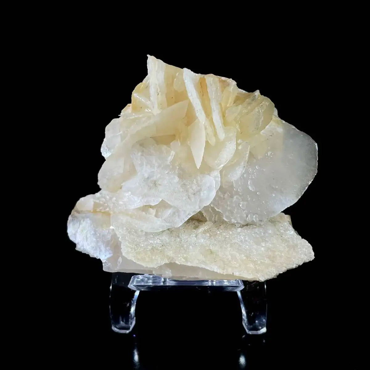 Calcite with Candle Quartz Association | Natural Mineral Specimen Display Piece | 120 g | 7*5.5*4 cm