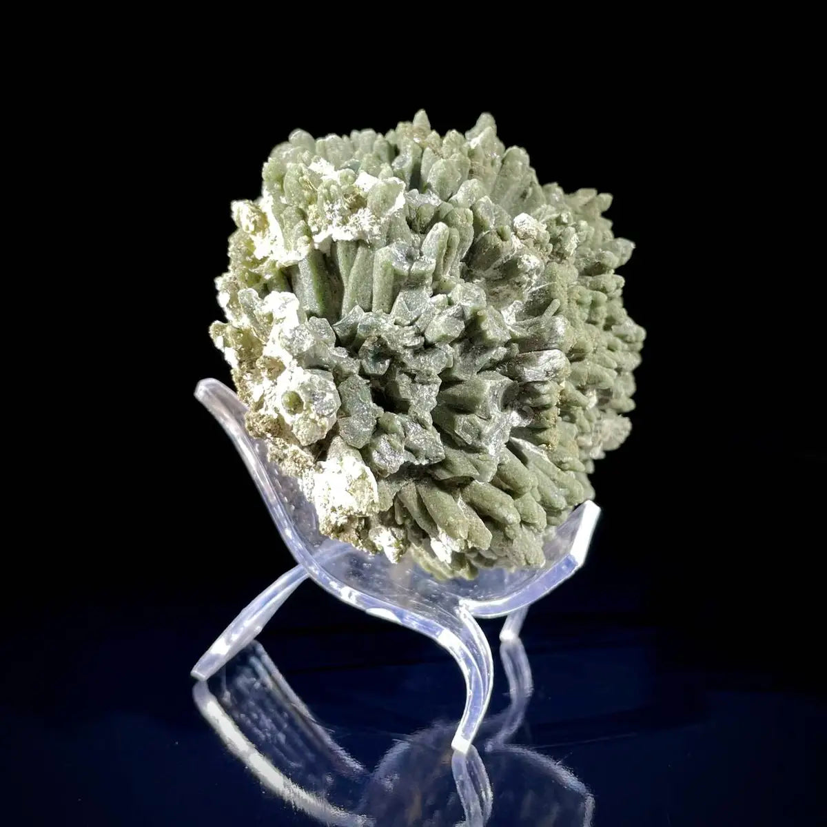 Natural Green Quartz Cluster on Matrix | Rare Colored Quartz Mineral Specimen | Mineral Collection | 660 g | 11*8*5.5 cm