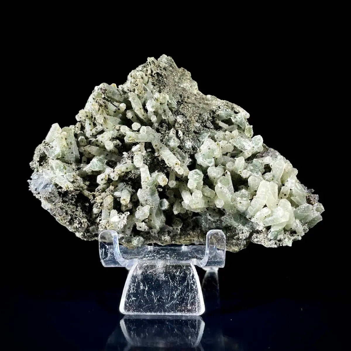 Natural Green Quartz Cluster on Matrix | Rare Colored Quartz Mineral Specimen | Mineral Collection | 170 g | 11*8.5*2.5 cm