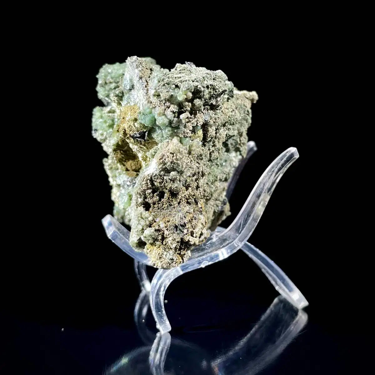 Natural Green Quartz Cluster on Matrix | Rare Colored Quartz Mineral Specimen | Mineral Collection | 120 g | 7*5*4.5 cm