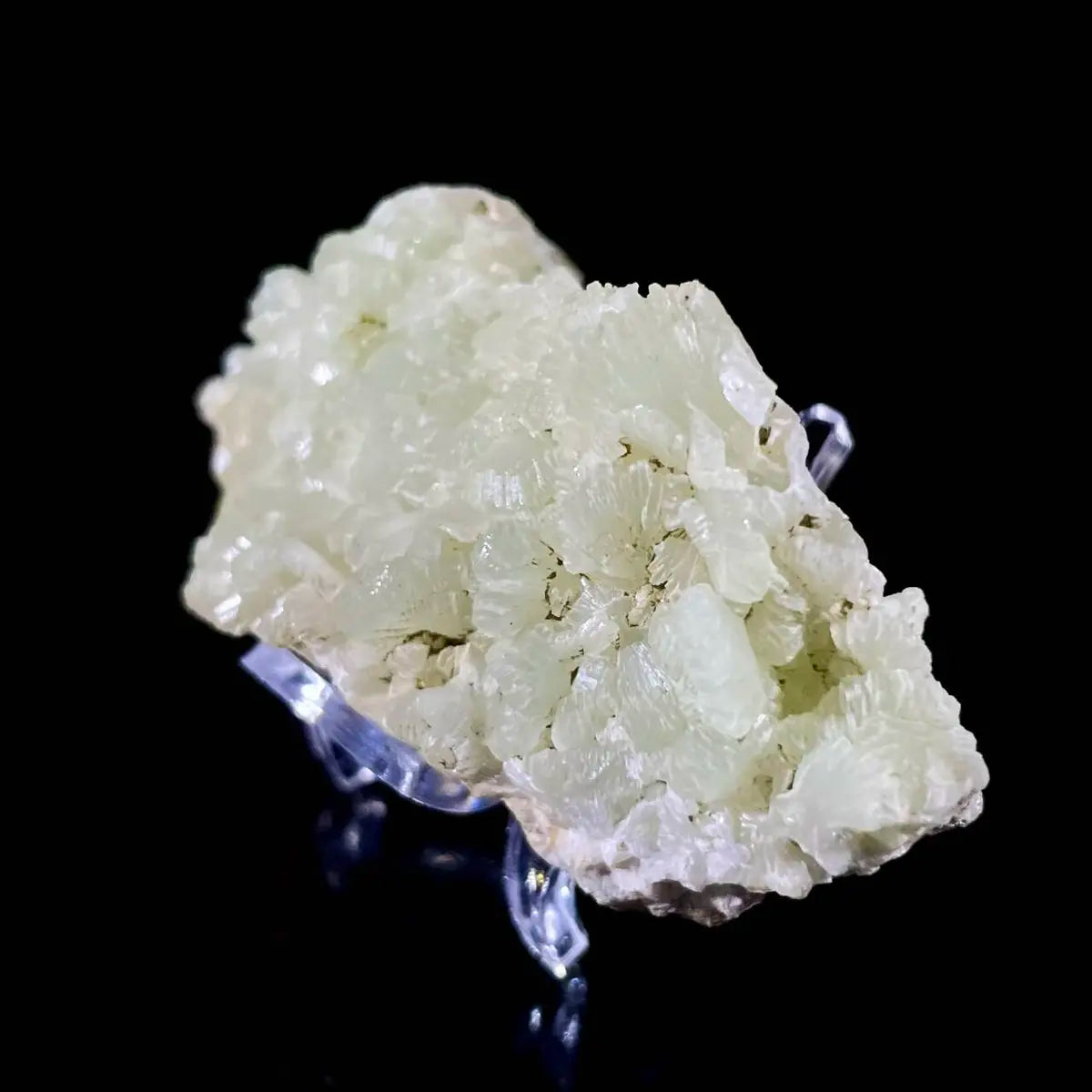 Botryoidal Prehnite from China | Natural Mineral Specimen Display Piece | 60 g | 7.5*3.5*2 cm