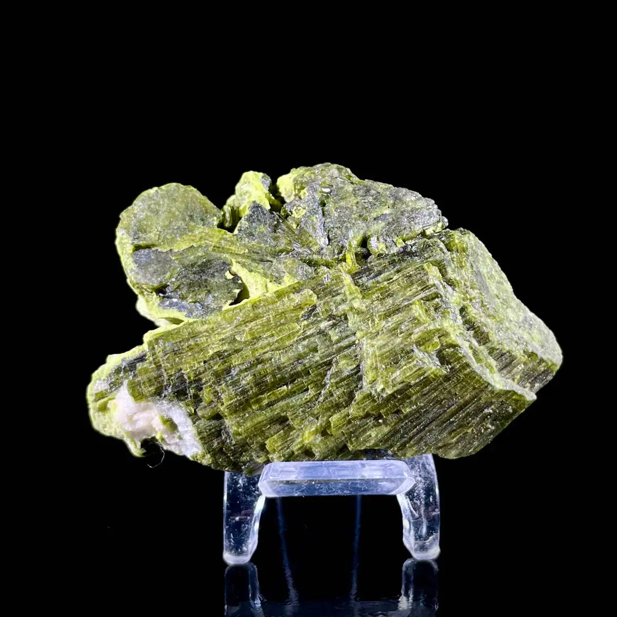 Natural Green Epidote& Tourmaline Specimen |Madagascar | 73 g | 6*4*2.5 cm