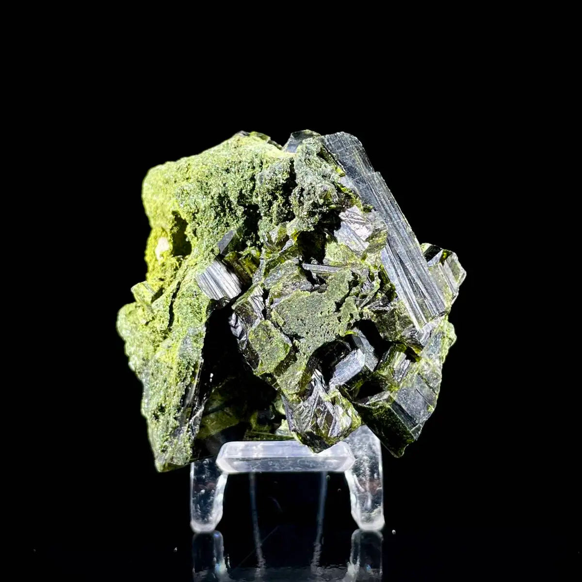 Natural Green Epidote& Tourmaline Specimen |Madagascar | 110 g | 5*5*3 cm