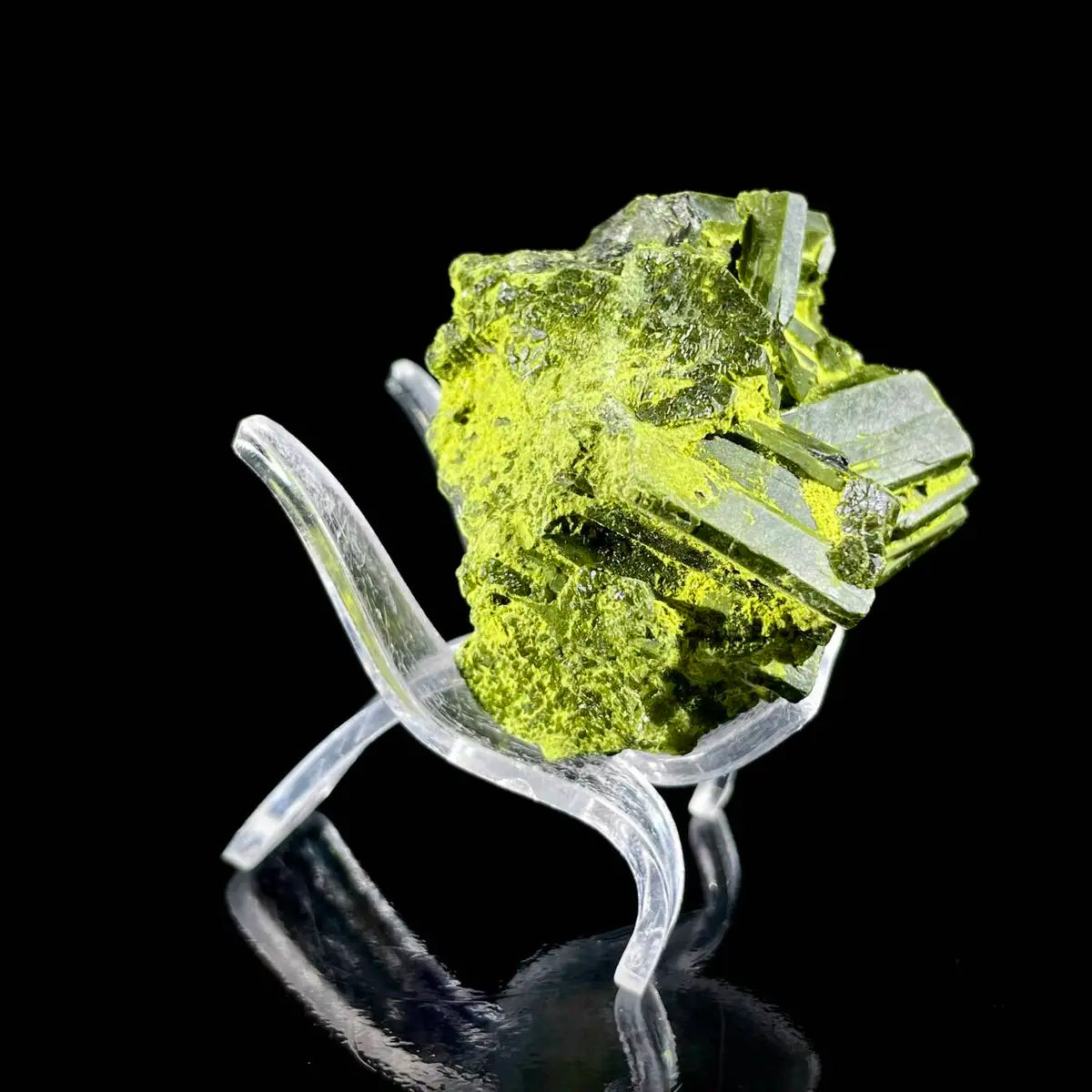 Natural Green Epidote& Tourmaline Specimen |Madagascar | 135 g | 5*4*6 cm