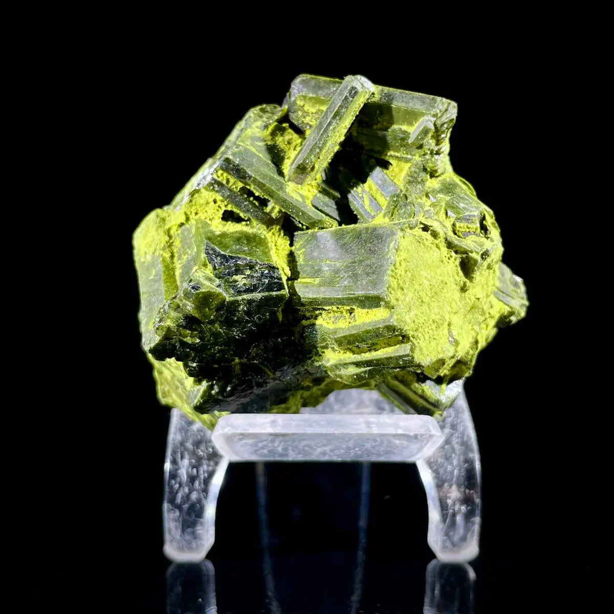 Natural Green Epidote& Tourmaline Specimen |Madagascar | 135 g | 5*4*6 cm