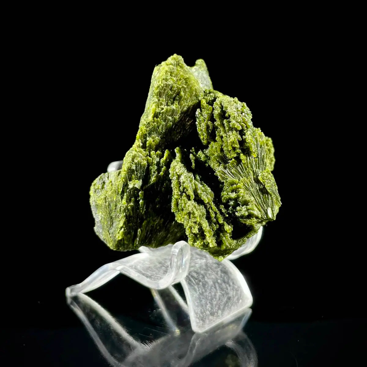 Natural Green Epidote& Tourmaline Specimen |Madagascar | 190 g | 6*5.5*6 cm