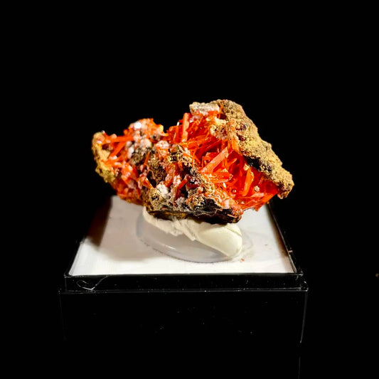 B57-Natural Australian Crocoite Crystal Specimen | Rare Lead Chromate Mineral on Matrix | Collector’s Grade |  4*2.5*2.5 cm