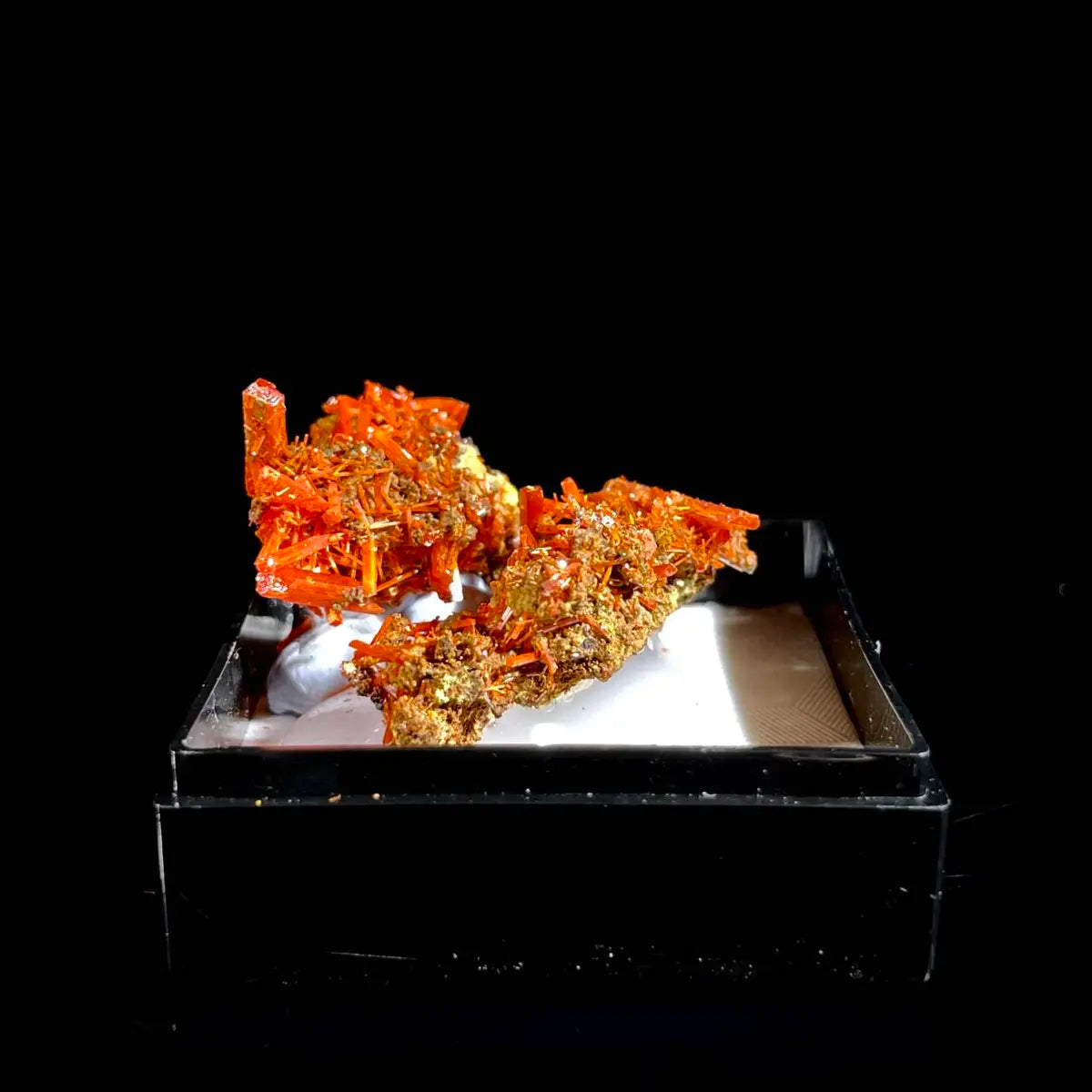 Natural Australian Crocoite Crystal Specimen | Rare Lead Chromate Mineral on Matrix | Collector’s Grade |  3*1.5*1+2.5*1.5*1.5 cm