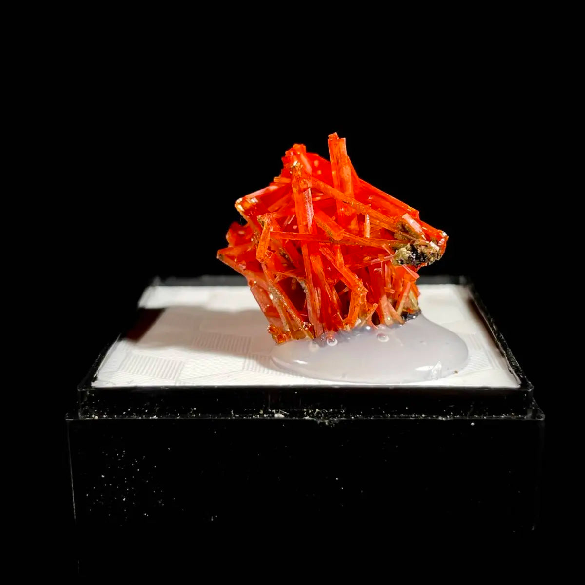 Natural Australian Crocoite Crystal Specimen | Rare Lead Chromate Mineral on Matrix | Collector’s Grade |  2.5*2*1.5 cm