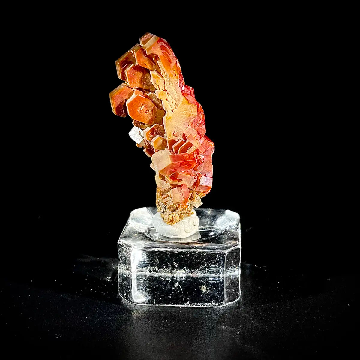 Natural Moroccan Vanadinite Specimen | Morocco | 20 g | 4*2*1.5 cm