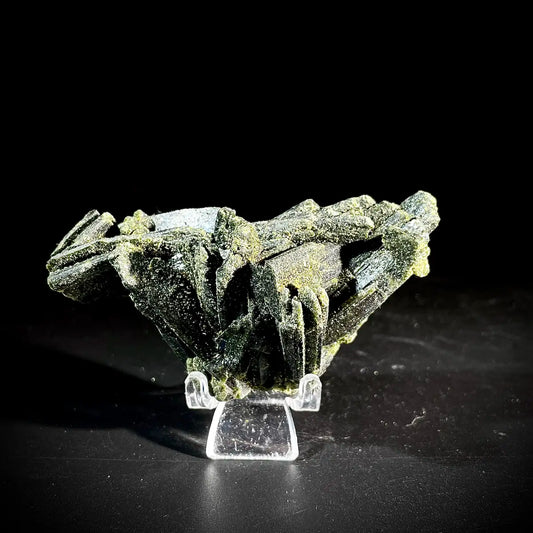 Natural Green Tourmaline Specimen | Madagascar | 120 g | 8*4*4.5 cm