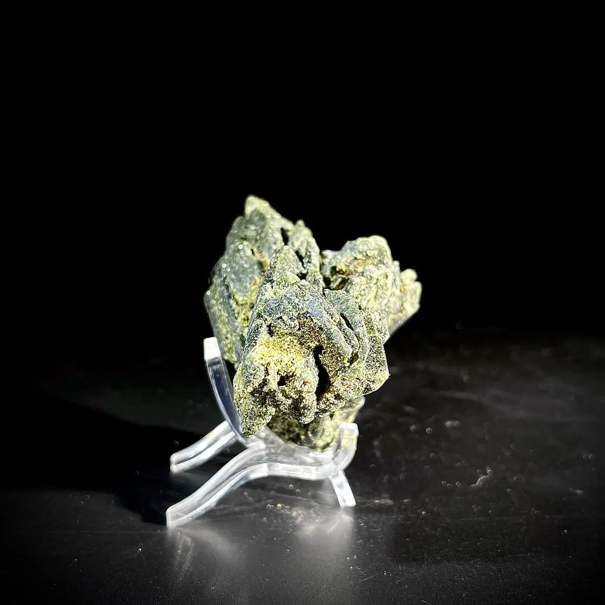 Natural Green Tourmaline Specimen | Madagascar | 120 g | 8*4*4.5 cm