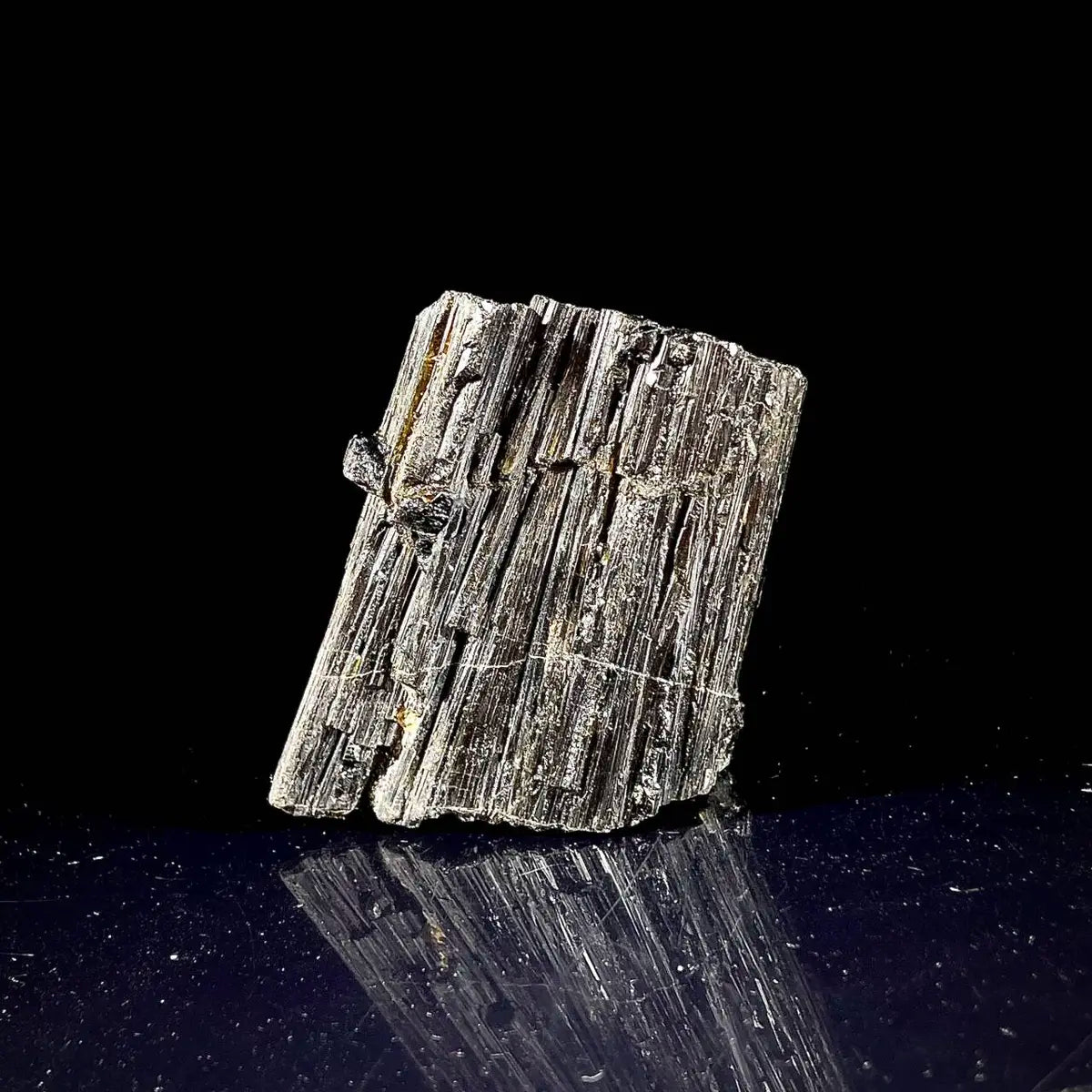 Natural Schorl Tourmaline Crystal Specimen | Pakistan | 170 g | 6*3*5 cm