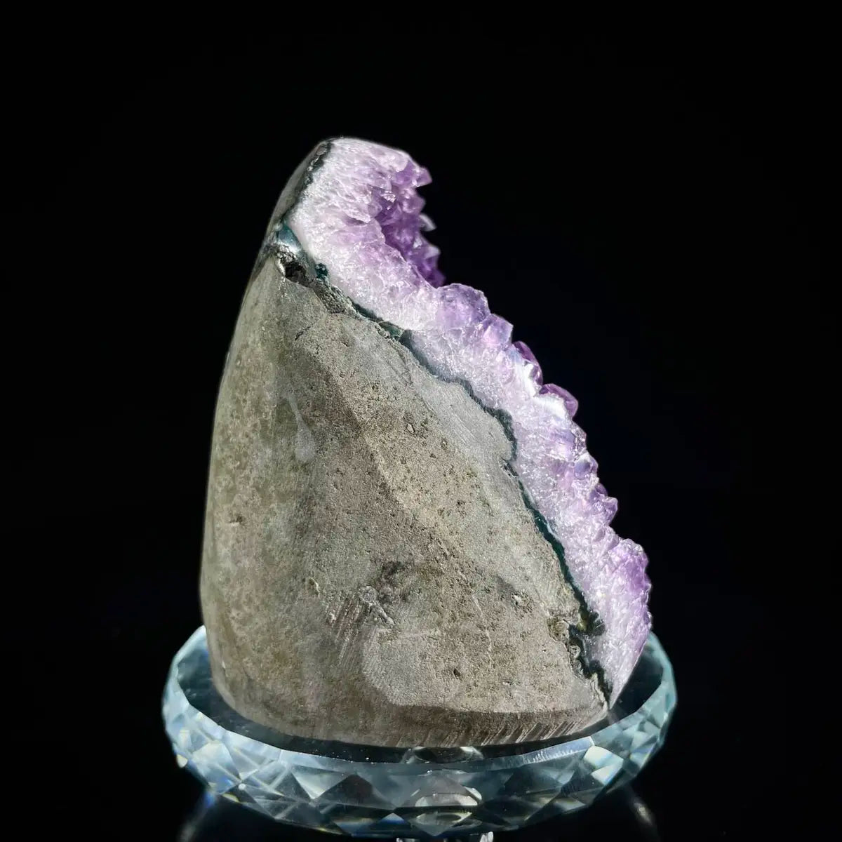 Natural Amethyst Crystal Cluster with Polished Base | 680g | 9.5*7.5*7.5 cm | Quartz Mineral Specimen | Uruguay