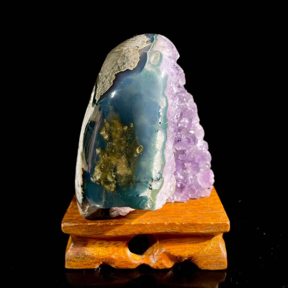Natural Uruguayan Amethyst Crystal Cluster with Calcite Association | 440g | 6 × 6 × 8.5 cm | Quartz & Carbonate Mineral Specimen | Uruguay