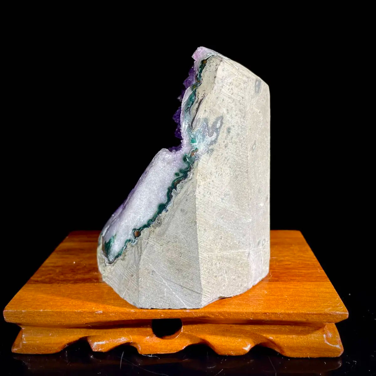Natural Uruguayan Amethyst Crystal Cluster with Calcite Association | 1400g | 12 × 12 × 10 cm | Quartz & Carbonate Mineral Specimen | Uruguay